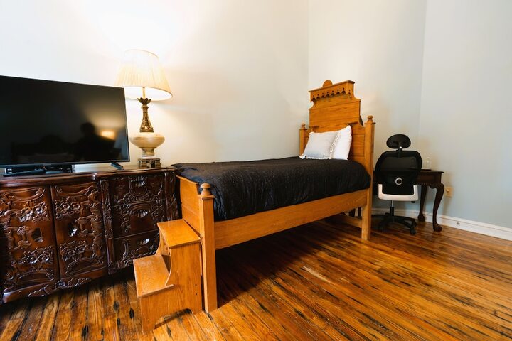 Room 113 of 271