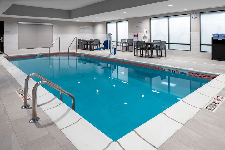 Pool 4 of 25