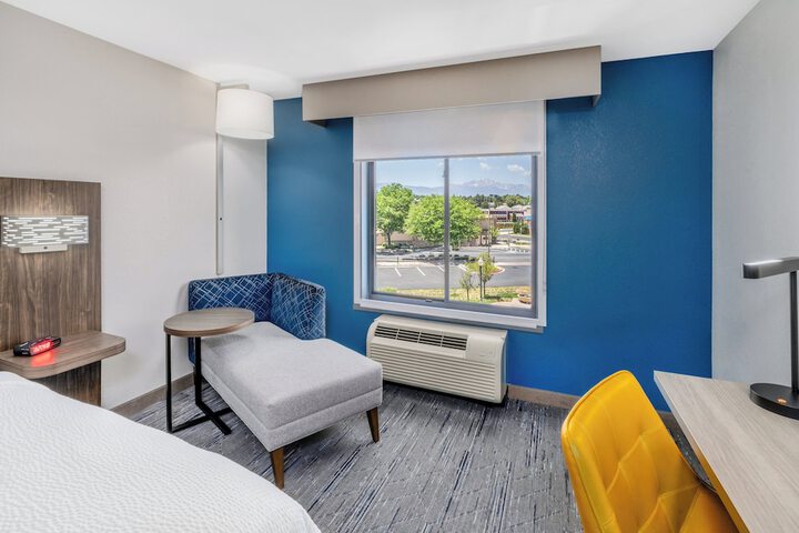 Room 21 of 48