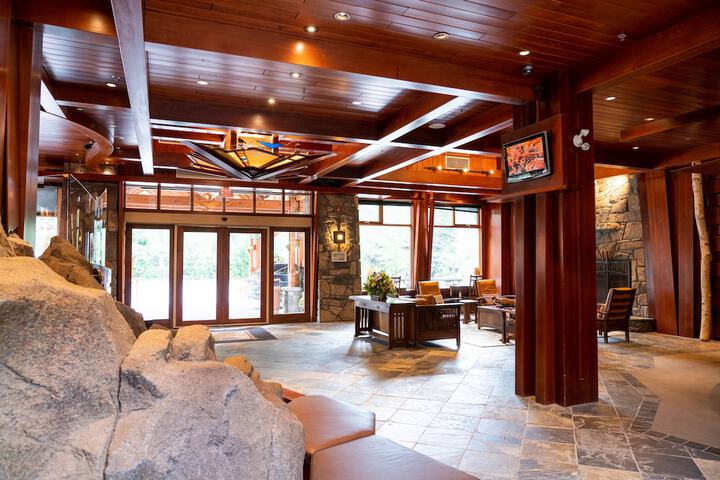 Hotel 9 of 115