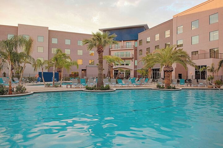 Sheraton Mesa Hotel at Wrigleyville West