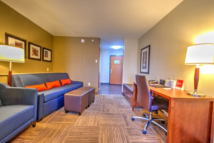 Comfort Suites Urbana Champaign University Area