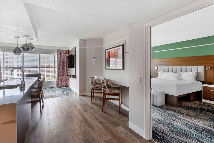 Room 18 of 30