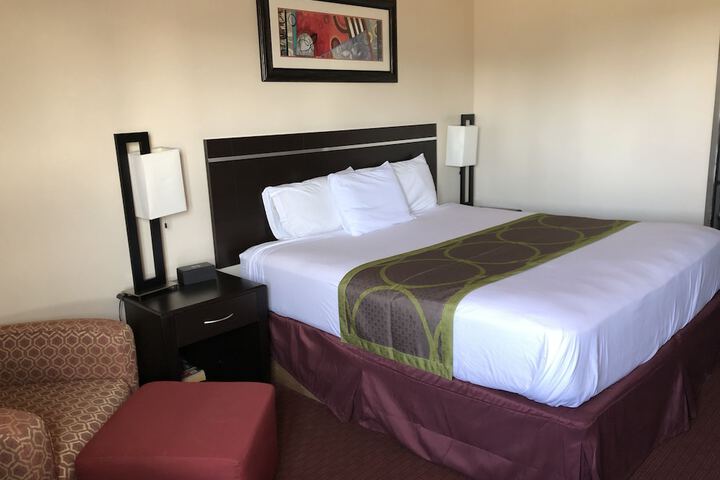 Room 36 of 78