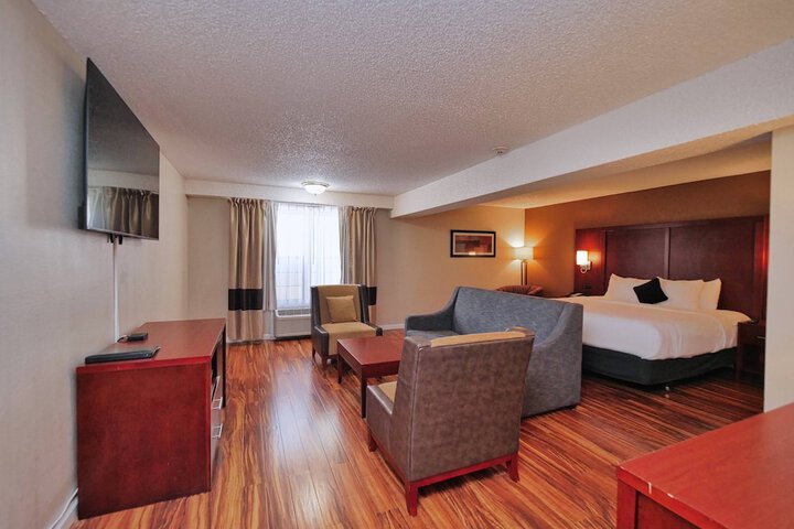 Red Lion Inn & Suites Auburn
