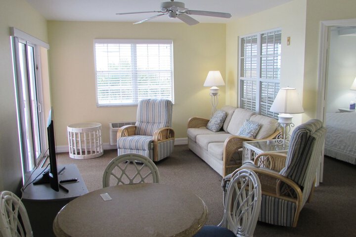 Edison Beach House