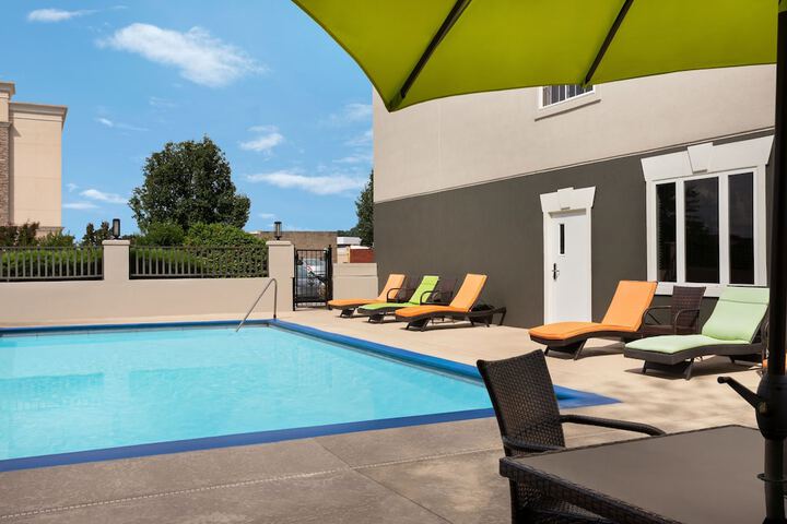 Pool 5 of 32