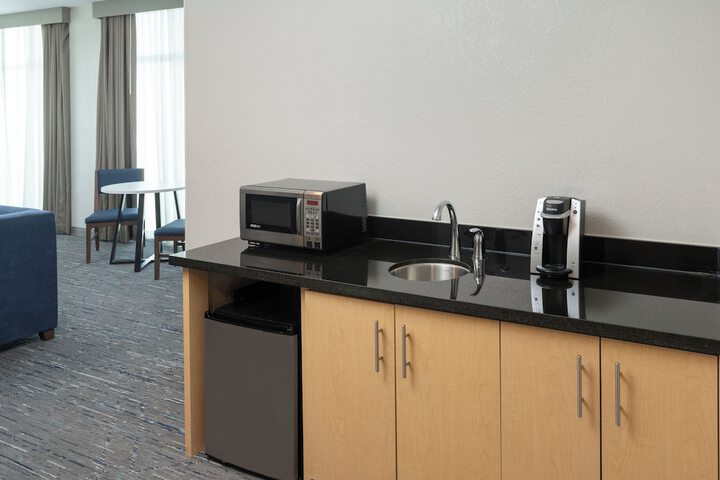 Holiday Inn Express Miami Airport Blue Lagoon Area by IHG