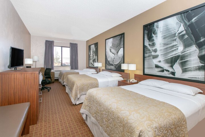 Room 20 of 31