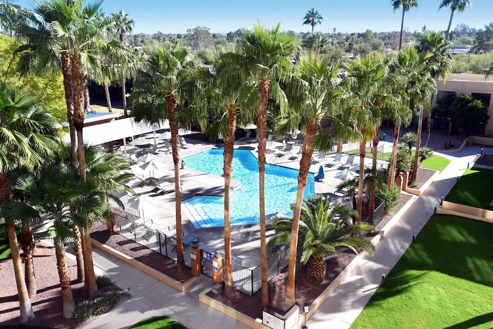 Pool 5 of 44