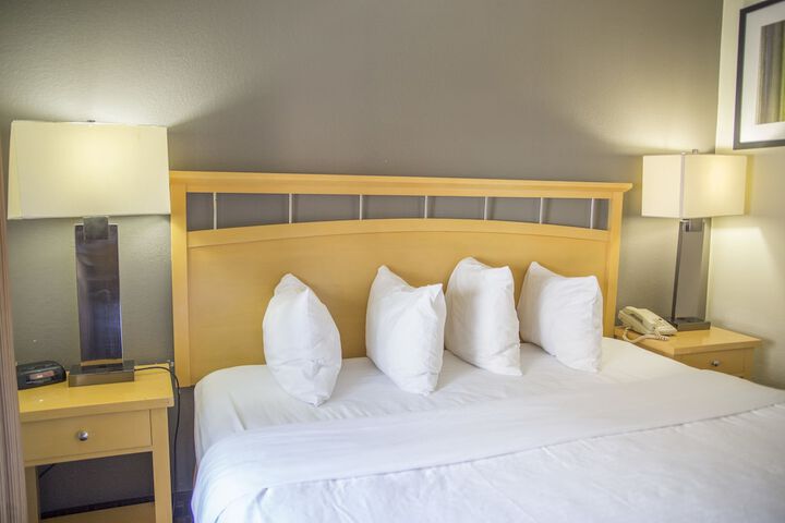 Room 7 of 26