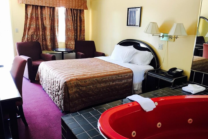 Room 42 of 64