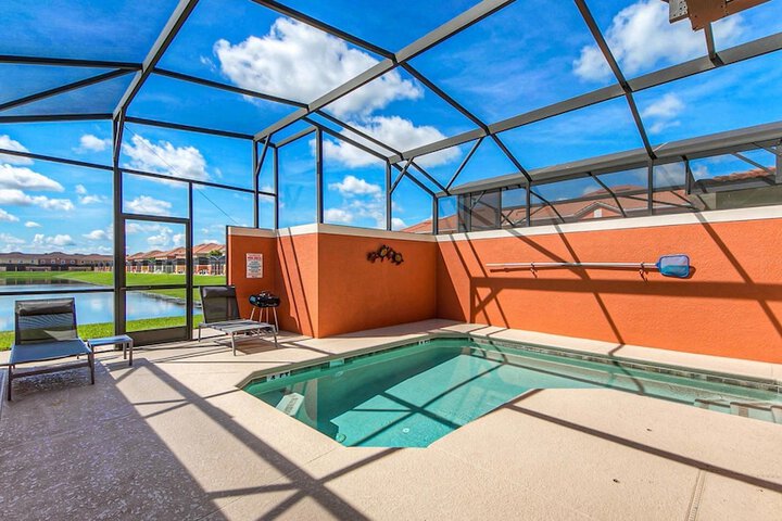 Pool 8 of 44