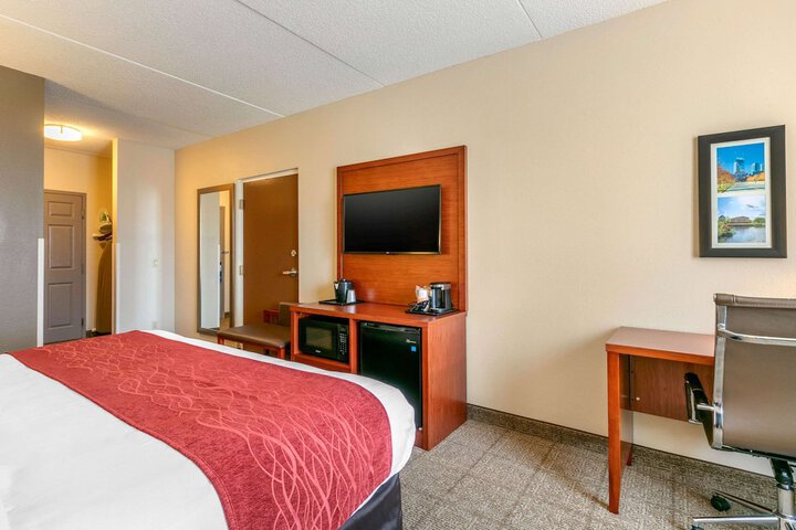 Room 14 of 34