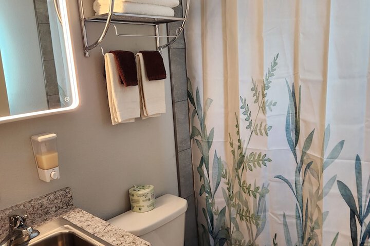 Room 19 of 43