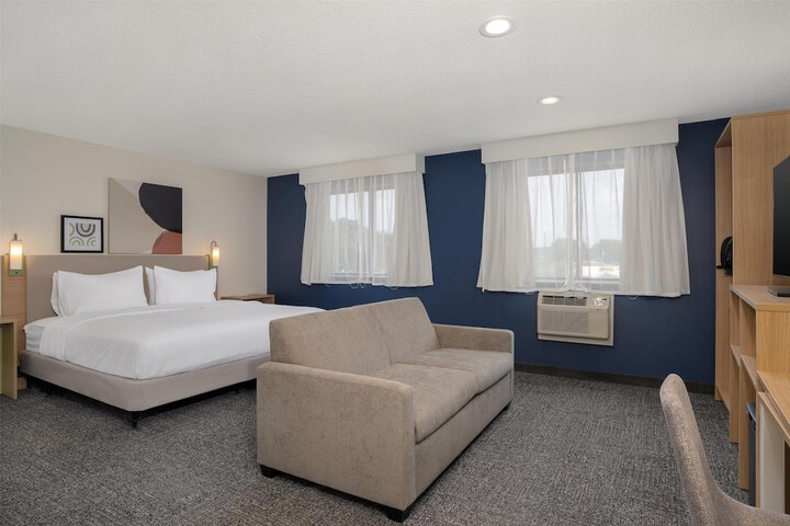 Spark by Hilton Carlisle South