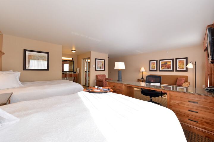 Hampton Inn & Suites Buffalo