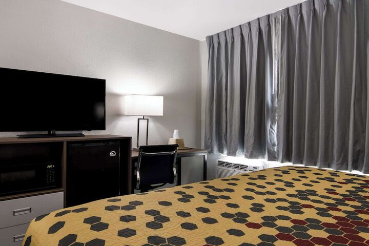 Room 19 of 22