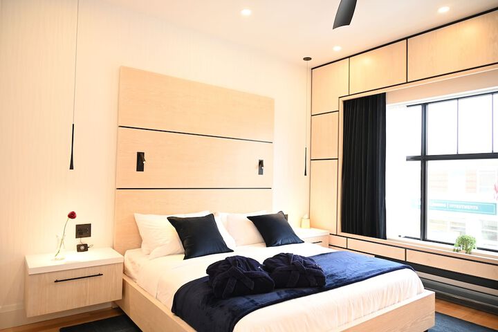 Room 72 of 110