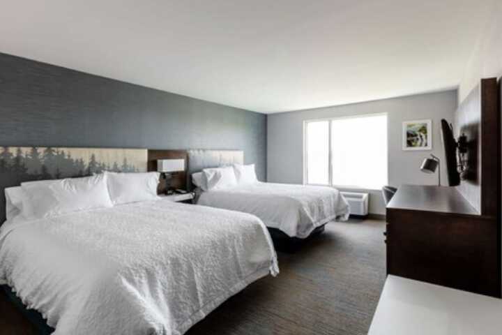 Room 12 of 41