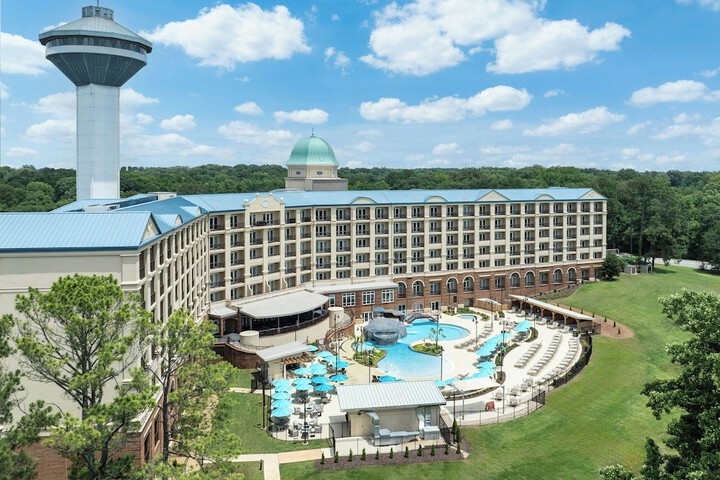 Renaissance Shoals Resort & Spa