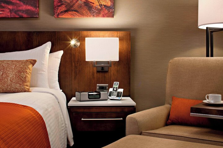 Delta Hotels by Marriott Calgary South