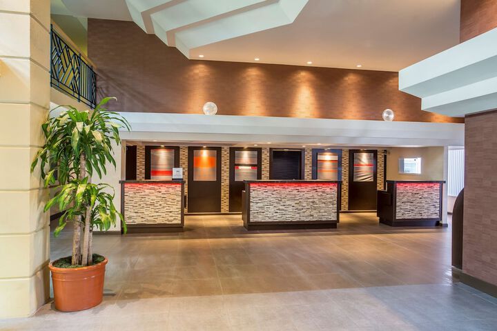 Hotel Interior 6 of 76