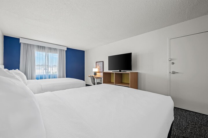 Spark by Hilton Cleveland Beachwood