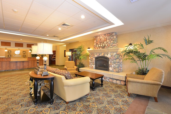 Hotel Interior 6 of 28