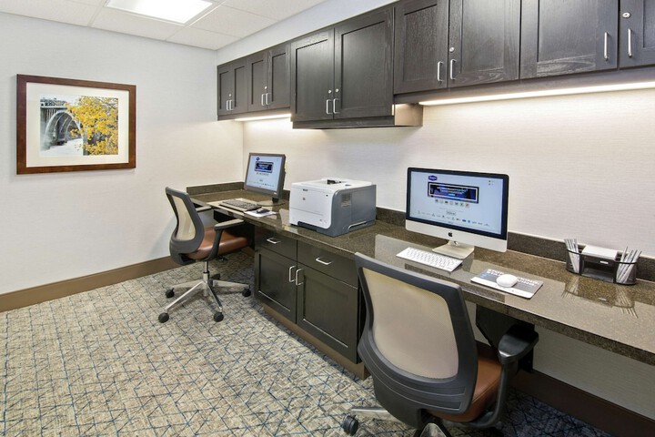 Business Center 47 of 48