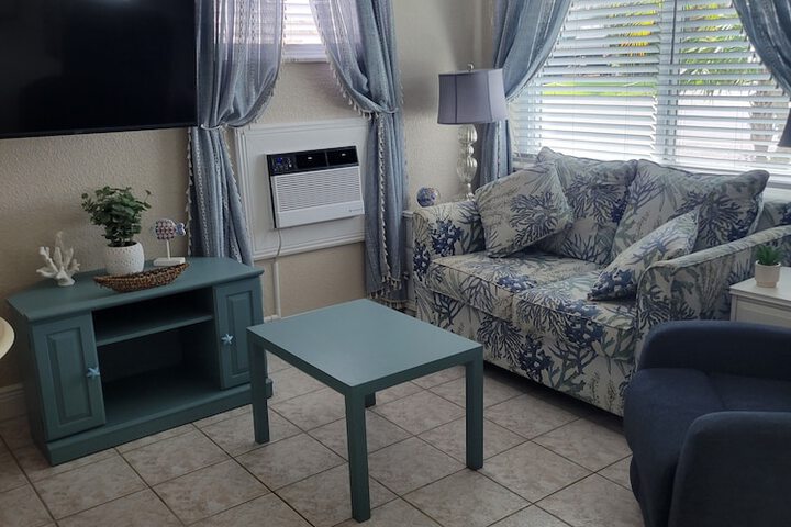 BeachTrail Lodging