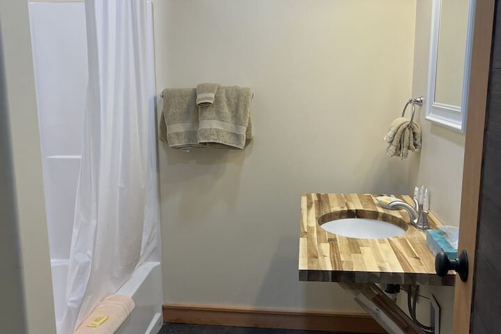 Room 18 of 29