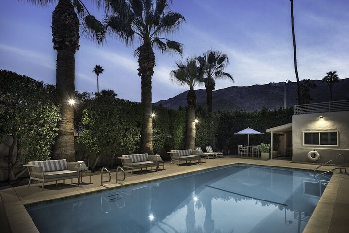 Pool 3 of 13