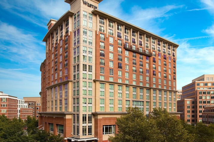 Hotel 4 of 60