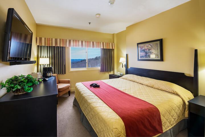 Steele Hill Resorts