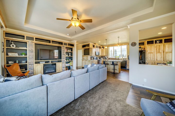 Newport Riverfront Home w / Deck + Fire Pit!