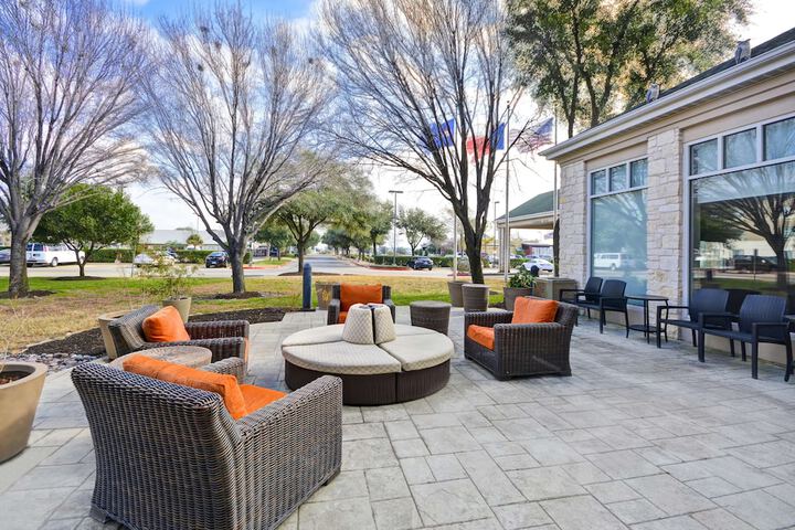 Terrace/Patio 47 of 48