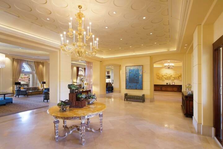 Hotel Interior 26 of 79