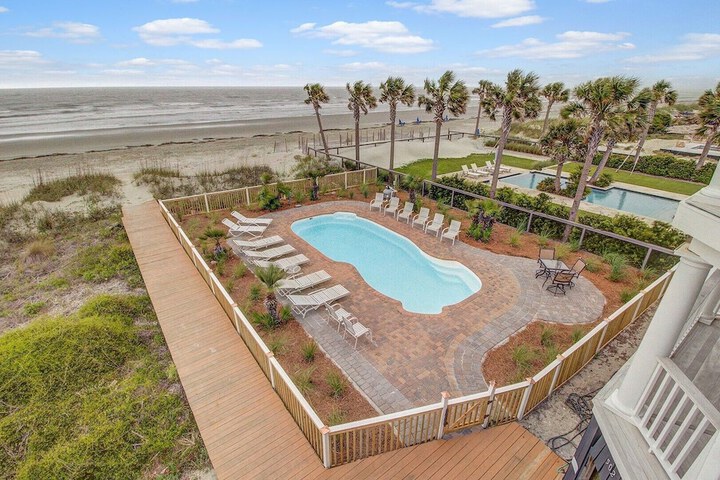 Pool 4 of 46