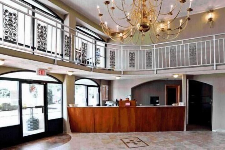 Hotel Interior 16 of 25