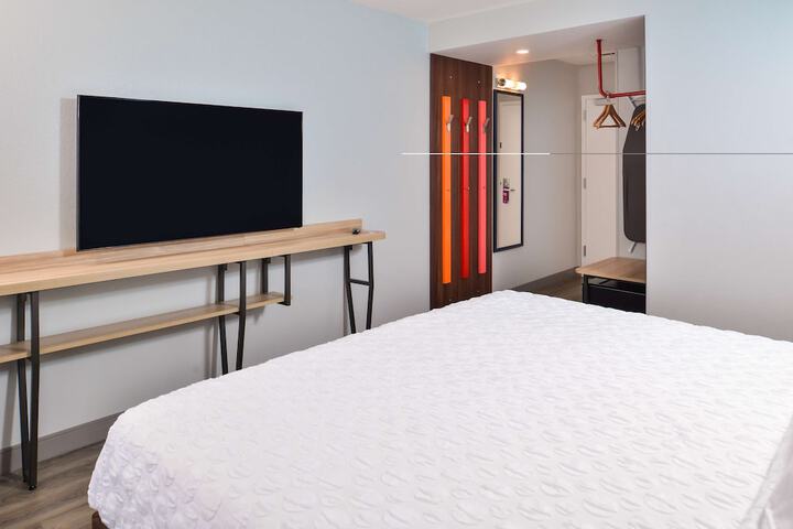 Room 22 of 40