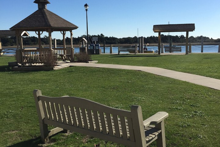 Bask Hotel at Big Rock Landing