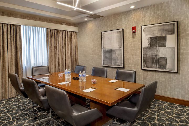 Crowne Plaza St. Louis Airport by IHG