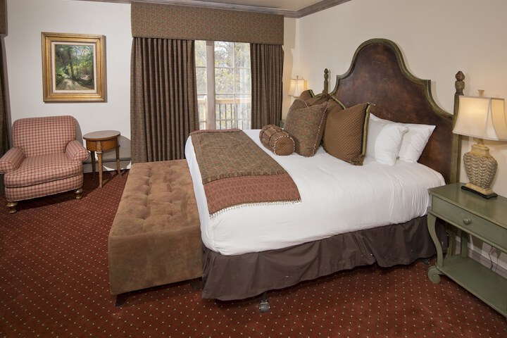Room 256 of 450
