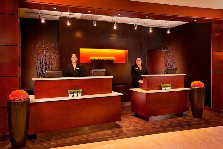 Courtyard by Marriott Seattle Sea-Tac Area