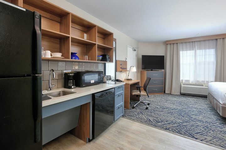 Room 16 of 51