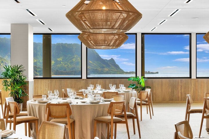 1 Hotel Hanalei Bay