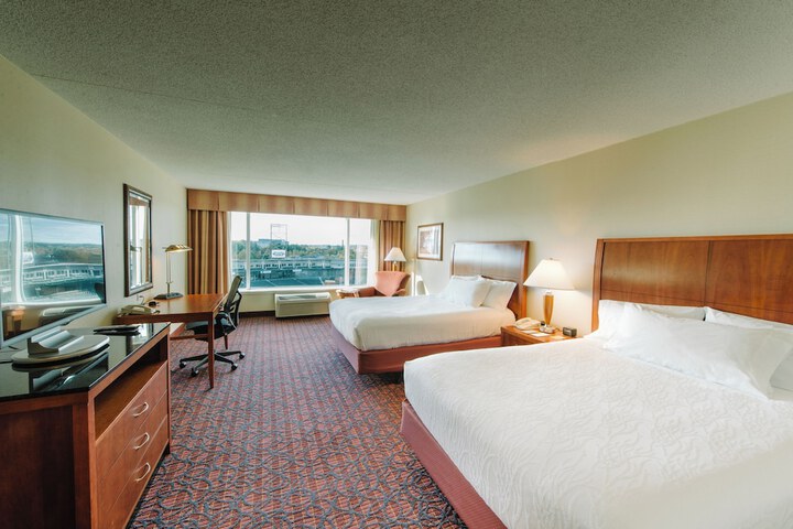Hilton Garden Inn Manchester Downtown
