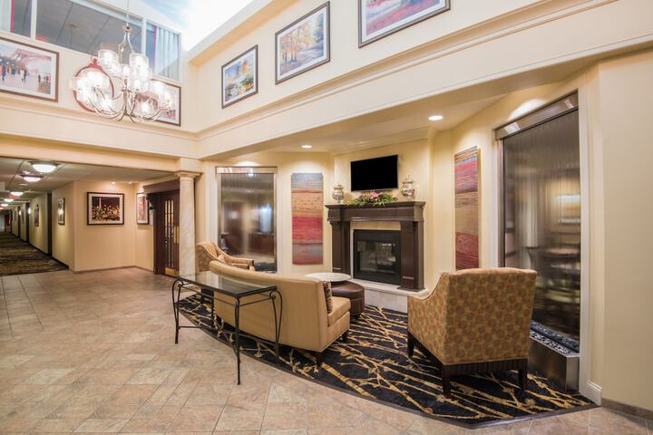 Hotel 3 of 39