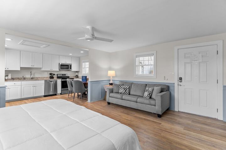 Loggerhead Inn & Suites